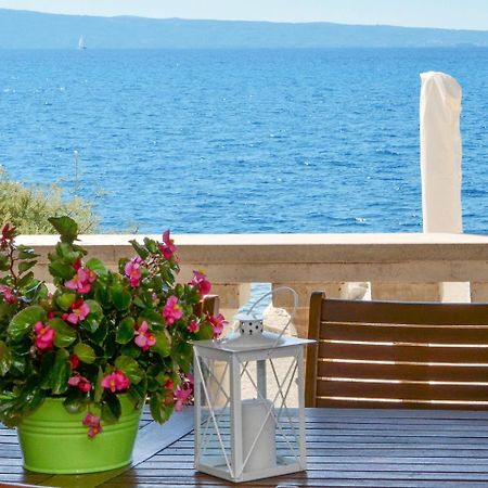Apartments Nera Podstrana Luaran gambar