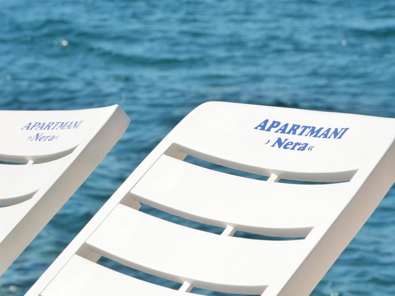 Apartments Nera Podstrana Luaran gambar
