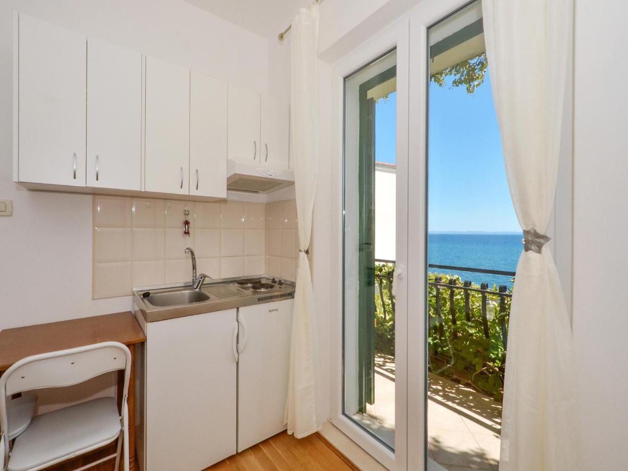 Apartments Nera Podstrana Luaran gambar